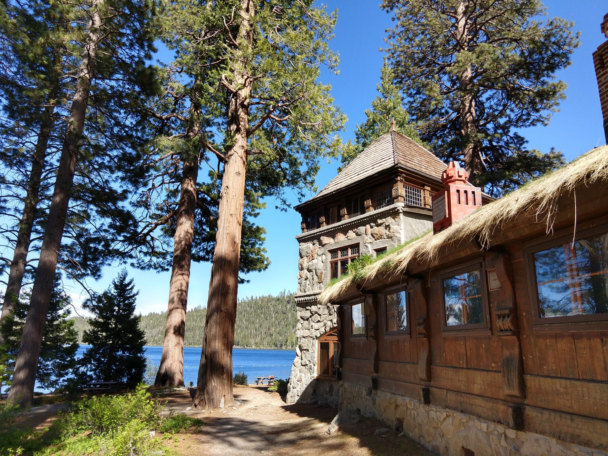 Emerald Bay Hikes - Vikingsholm hike